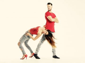 dance-partner-2751838_1920