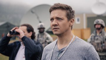 Men_Jeremy_Renner_Arrival_2016_515415_3840x2160