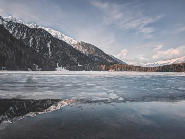 pexels-photo-1048256